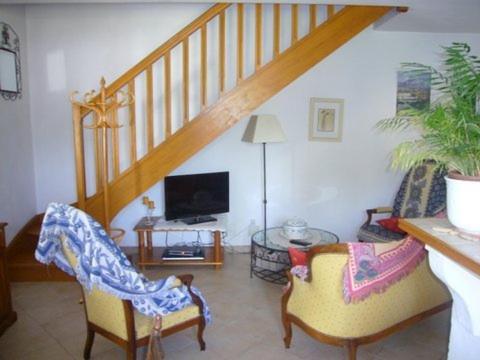 Les Cigales Bed & Breakfast Saint-Andiol Room photo